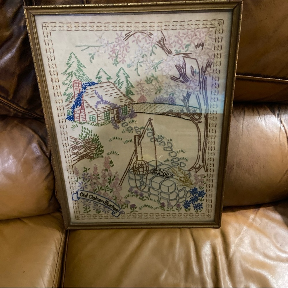 Vintage Crewel Embroidery Picture Old Oaken Bucket Framed Linen Art Cottagecore - Picture 9 of 9